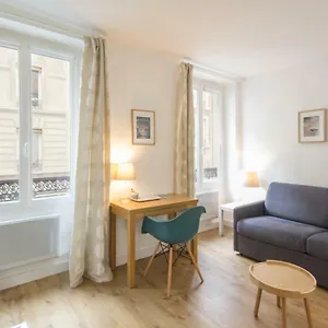 Bed & Breakfast Les Toits De Paris